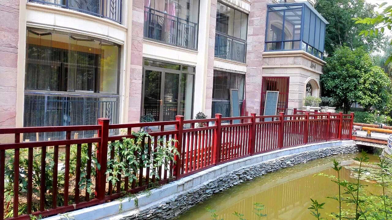 福建玻璃鋼仿木護(hù)欄款式4